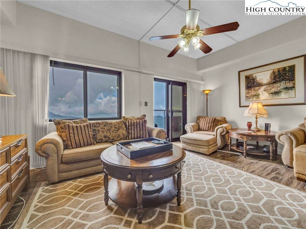 303 Sugar Top Drive - Photo 1