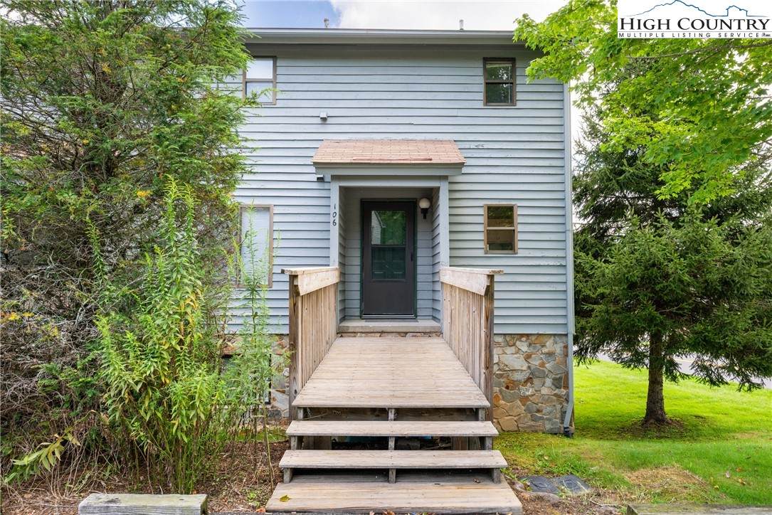 106 Sherry Drive - Photo 1