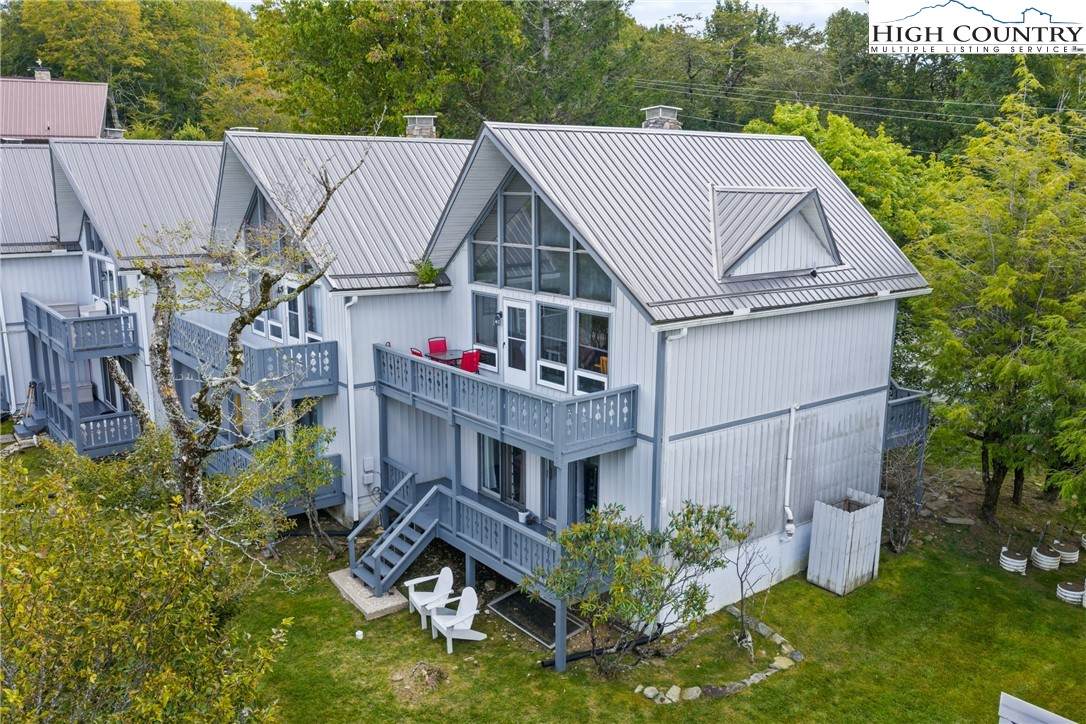 105 Pinnacle Ridge Road - Photo 1