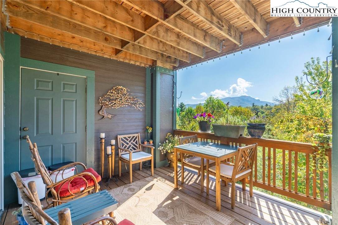 525 Peaceful Haven Drive - Photo 1