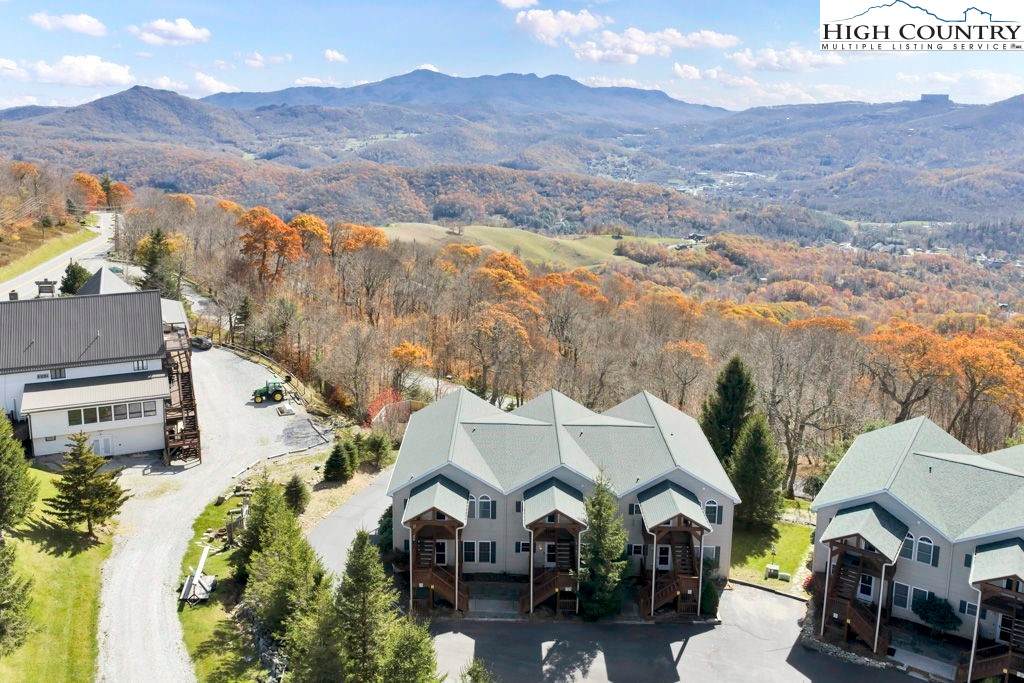 3441 Beech Mountain Parkway - Photo 1