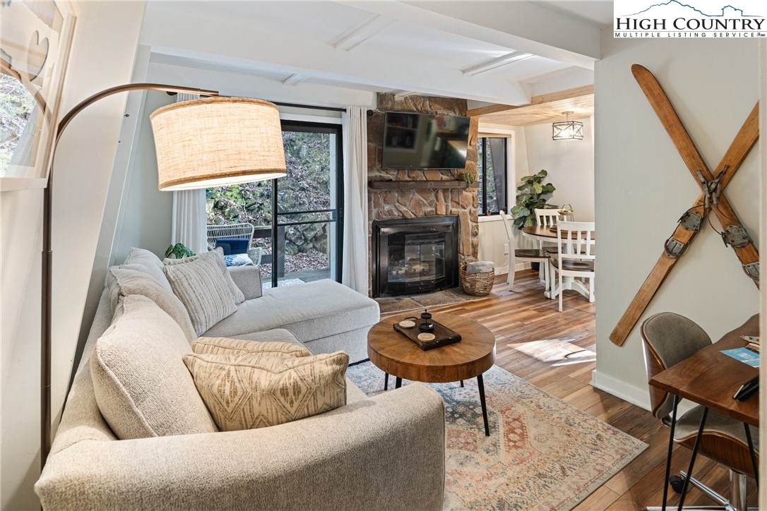 24 Creekside Drive - Photo 1