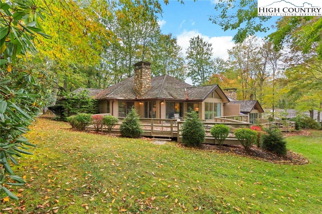 870 Clubhouse Drive - Photo 1