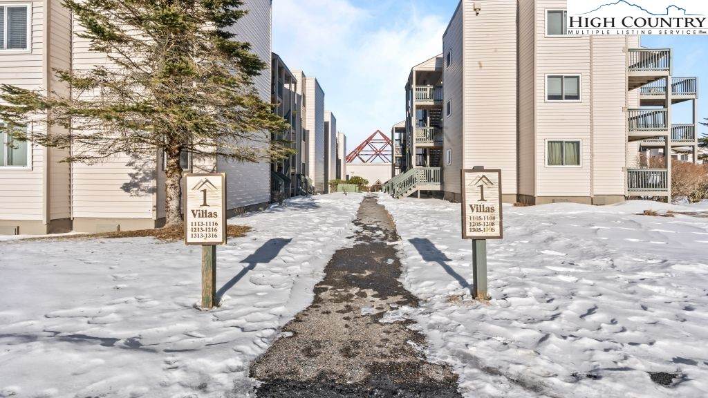 301 Pinnacle Inn Road - Photo 1