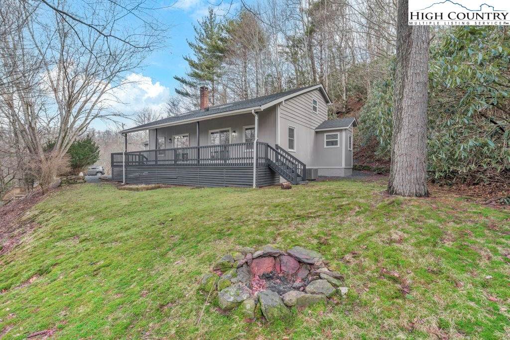 277 Woodland Lane - Photo 1