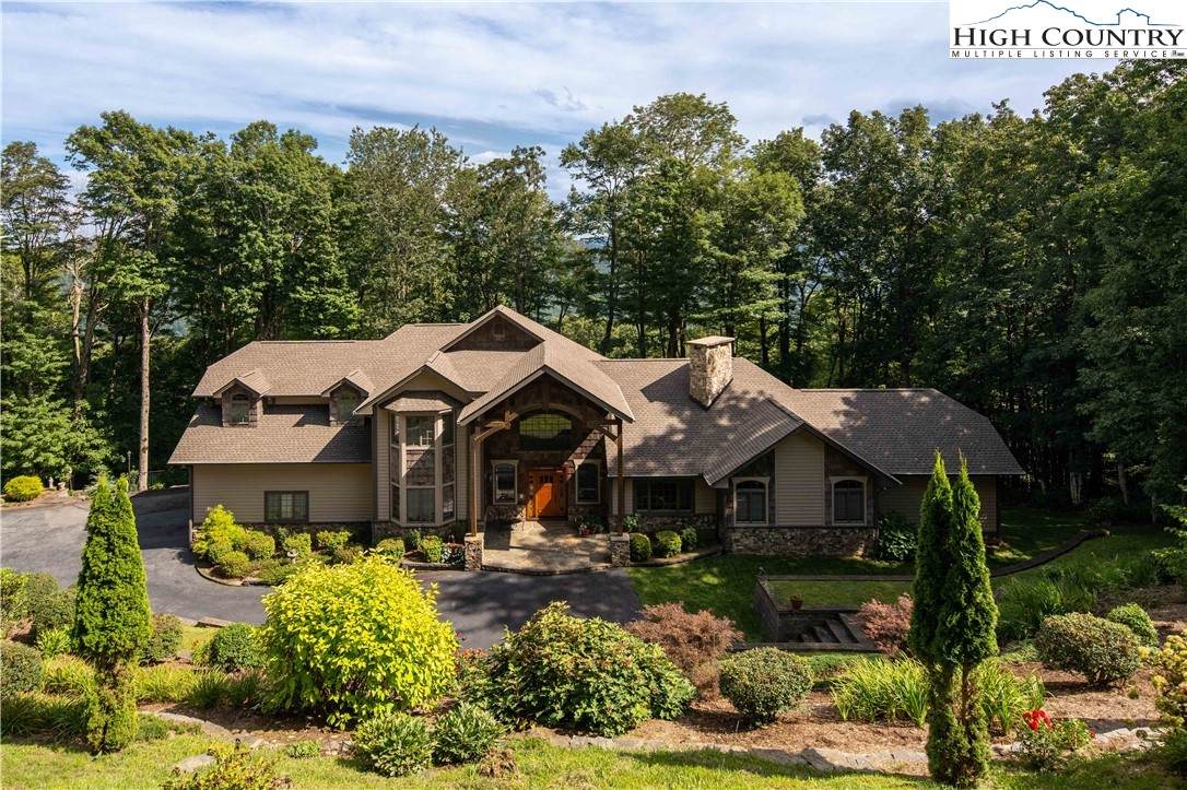 1902 Elk Creek Mountain Parkway - Photo 1