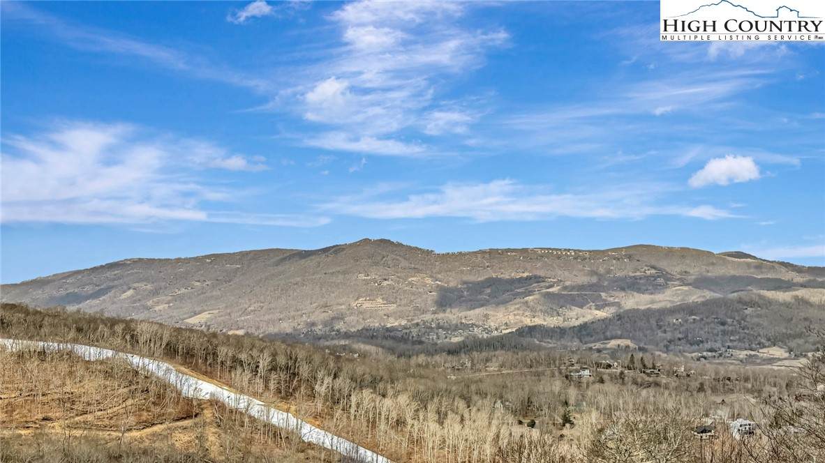 111 Sugar Ski Drive - Photo 1