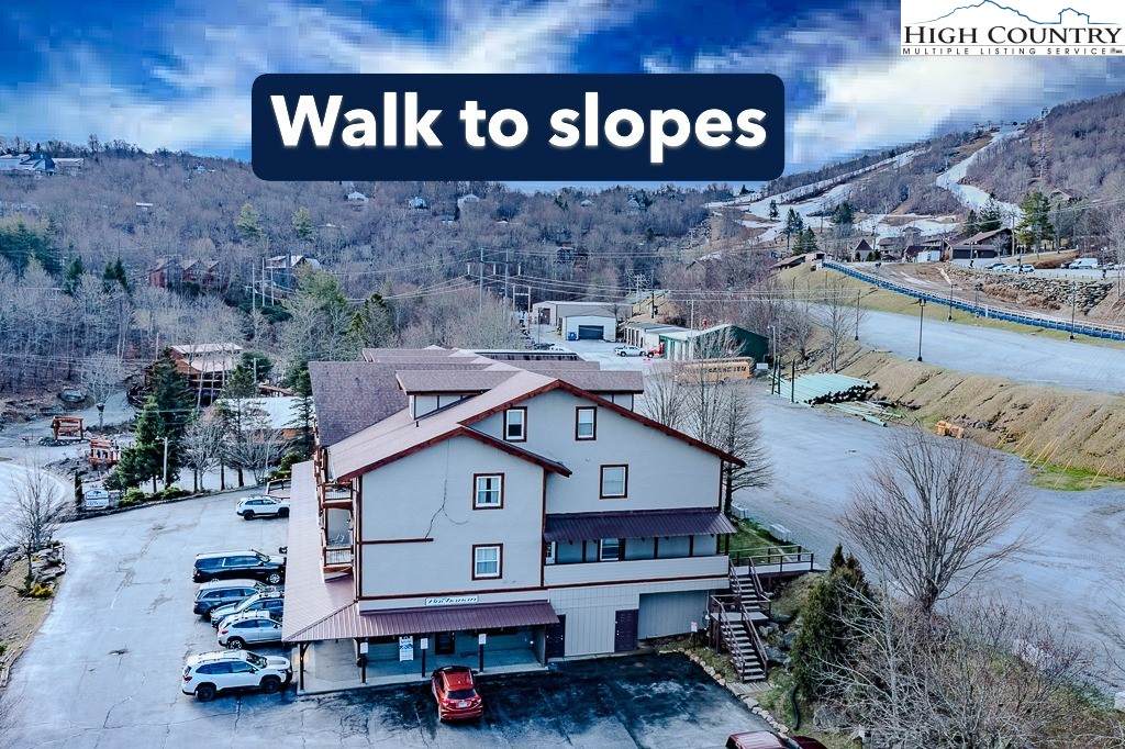 1005 Beech Mountain Parkway - Photo 1