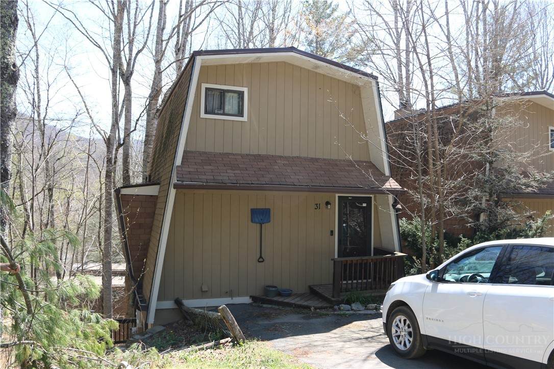 31 Maple Drive - Photo 1