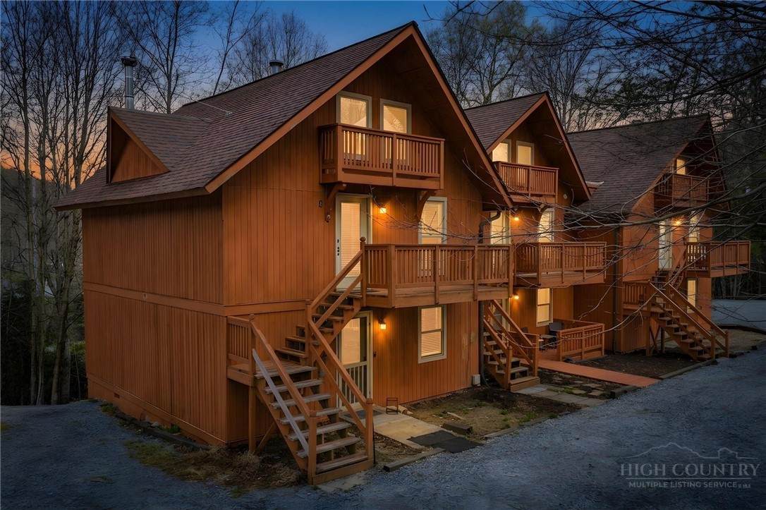102 Skiview Lane - Photo 1