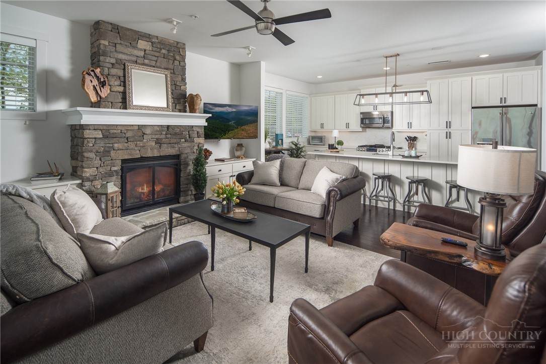188 Ramblestone Terrace - Photo 1