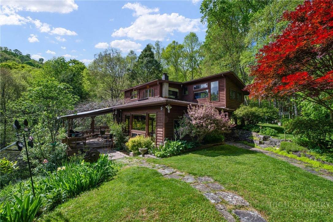 194 Shulls Hollar Road - Photo 1