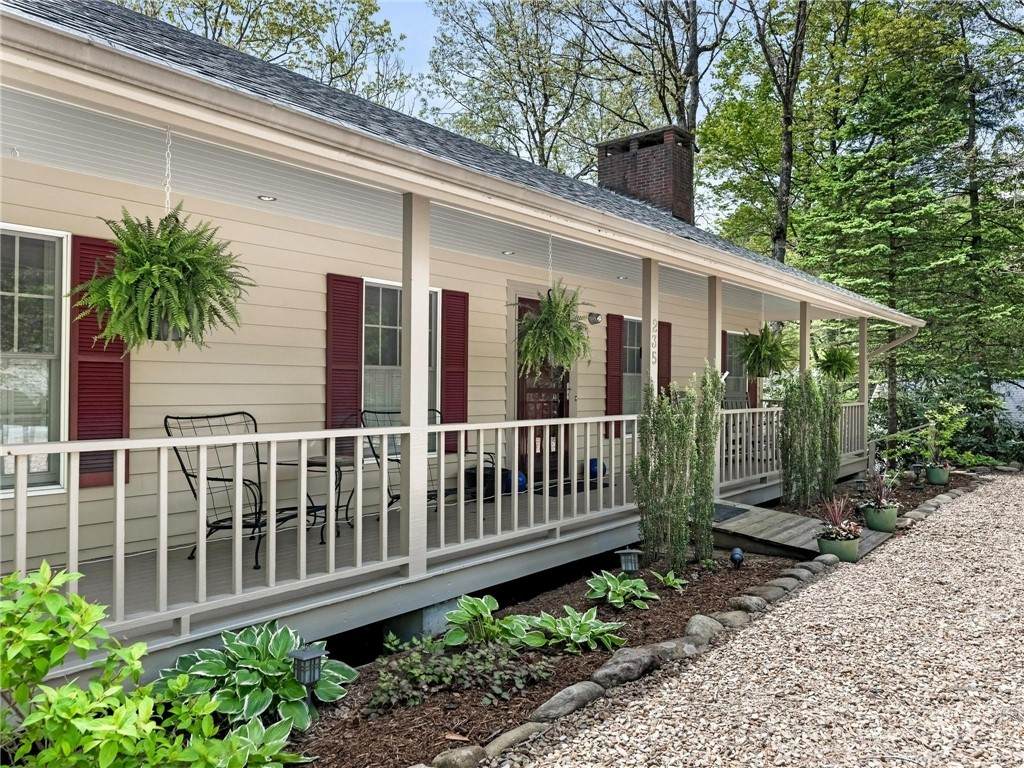 235 Valley View Road - Photo 1