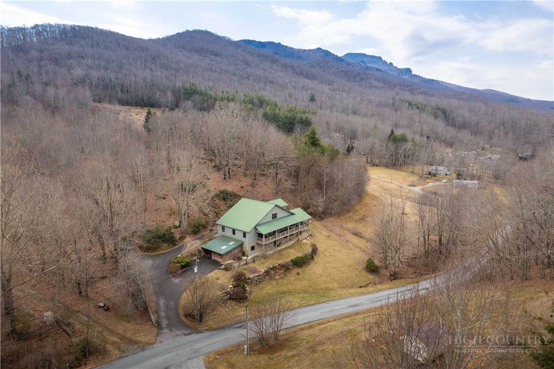 442 Aldridge Road - Photo 1