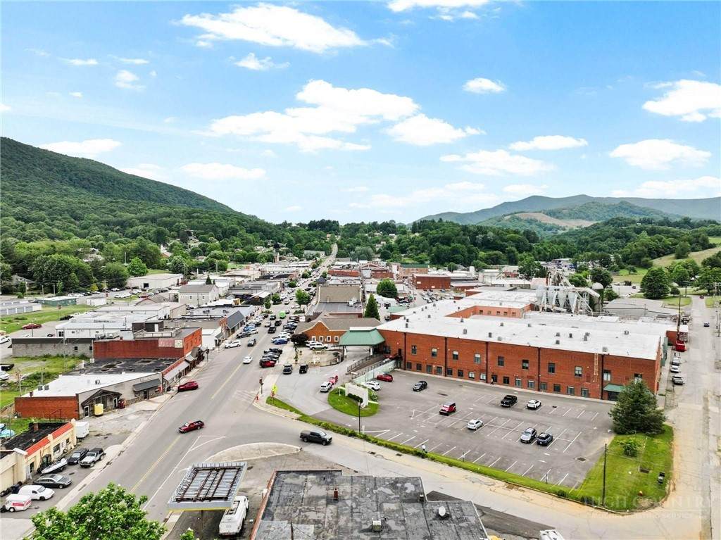215 Jefferson Station Place - Photo 1