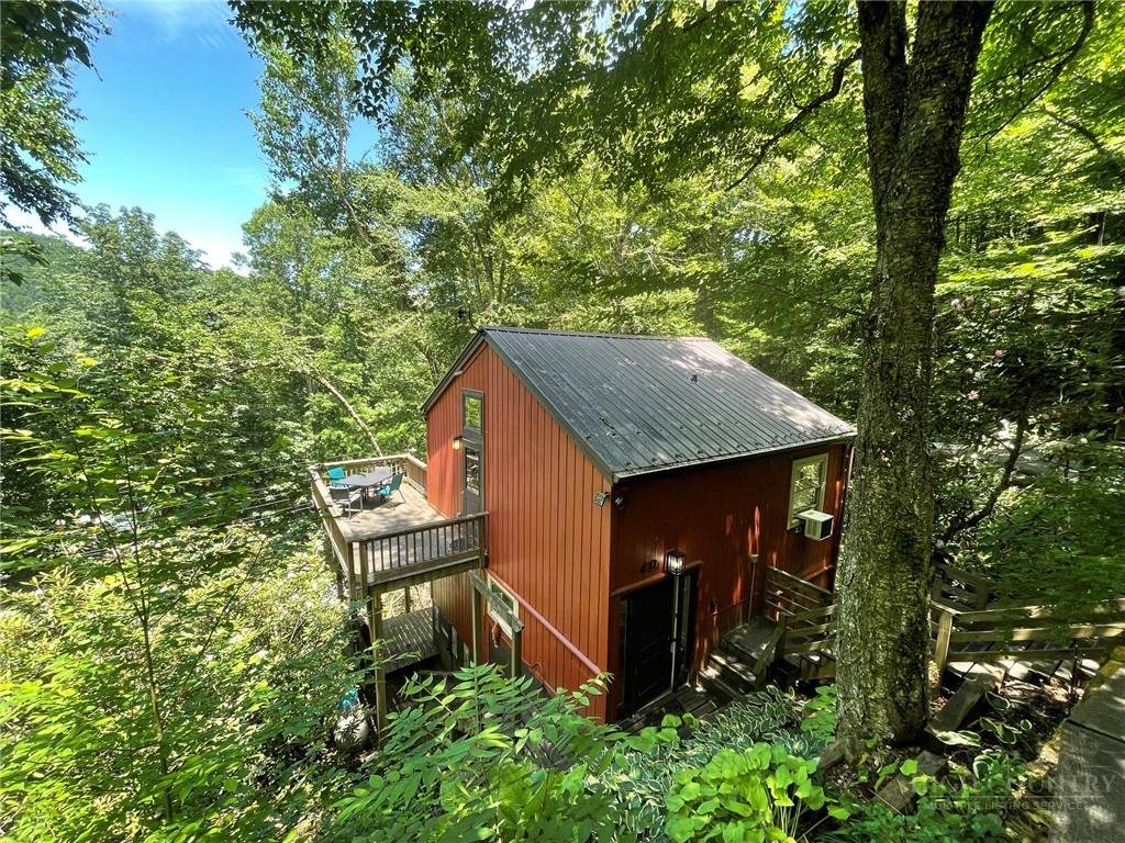 430 Laurel Ridge Road - Photo 1