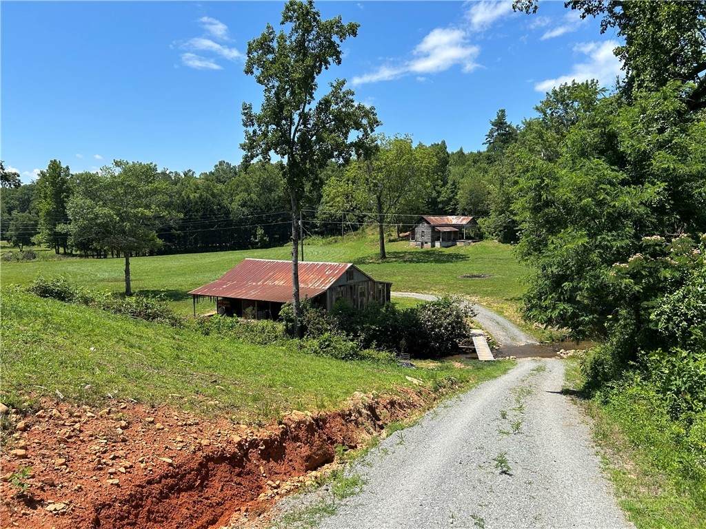 117 White Rock Road - Photo 1