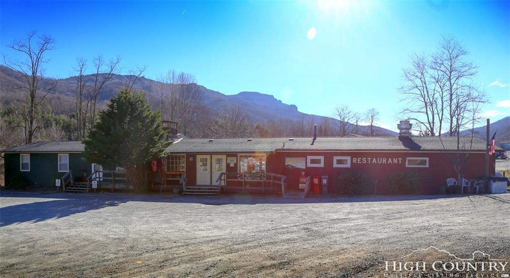 10575 Nc Hwy 105 S Highway - Photo 1
