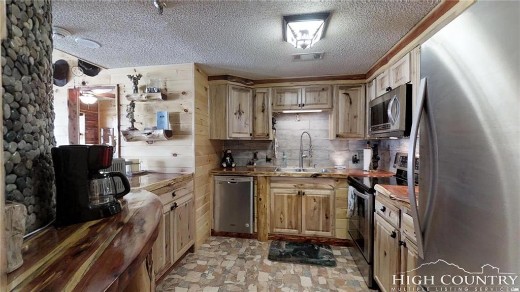 303 Sugar Top Drive - Photo 1