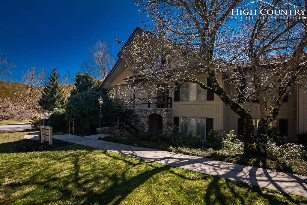 209 The Lakes - Photo 1