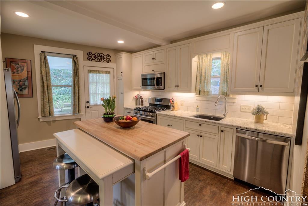 237 Hidden Water Street - Photo 1
