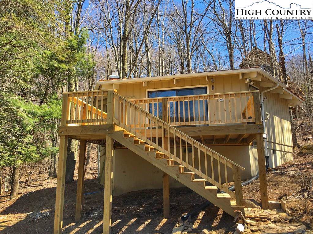 402 Charter Hills Road - Photo 1