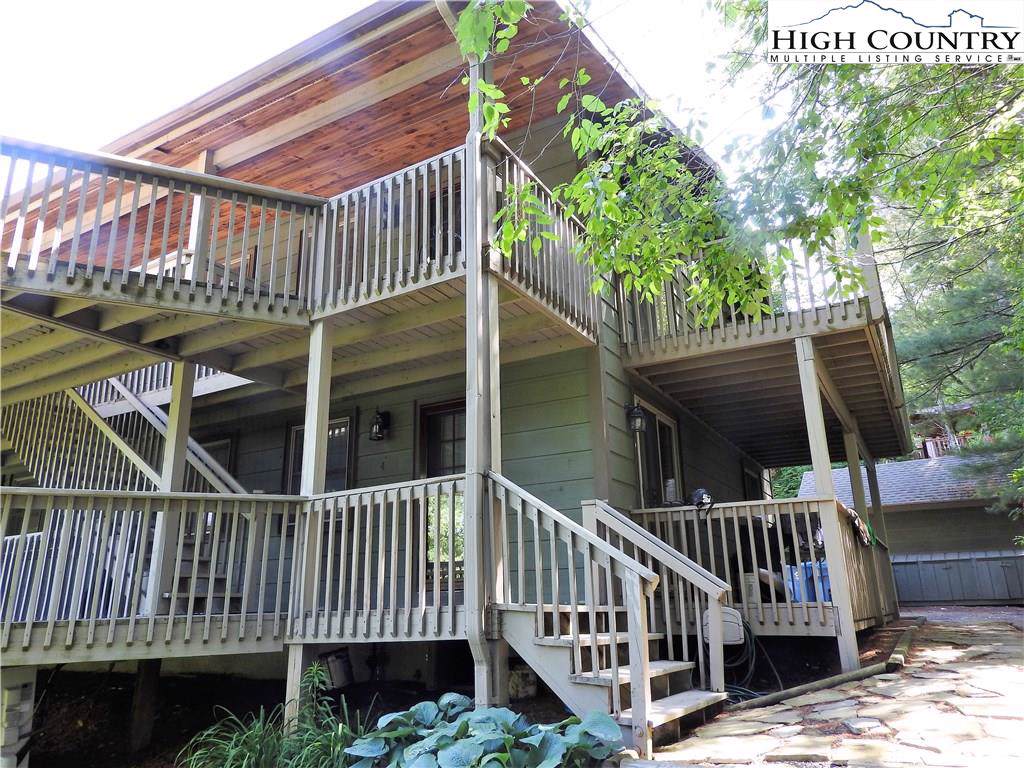 218 Elk Hill Drive - Photo 1