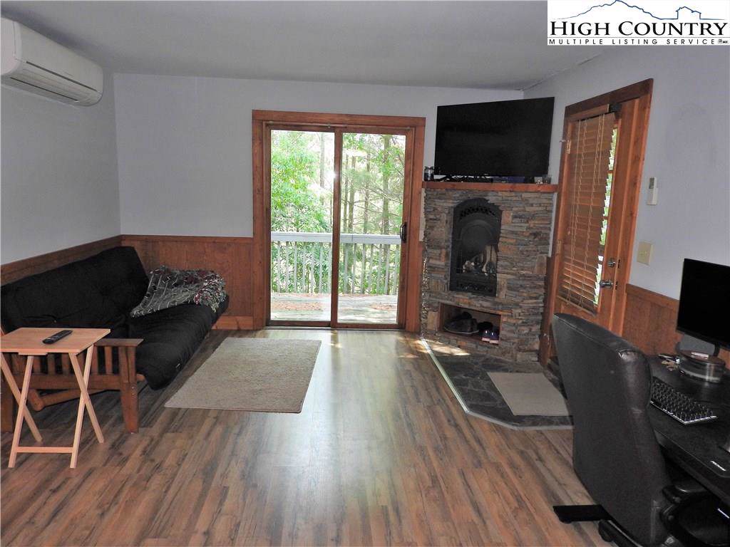 218 Elk Hill Drive - Photo 1