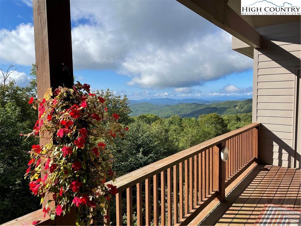 248 Windy Knoll Drive - Photo 1