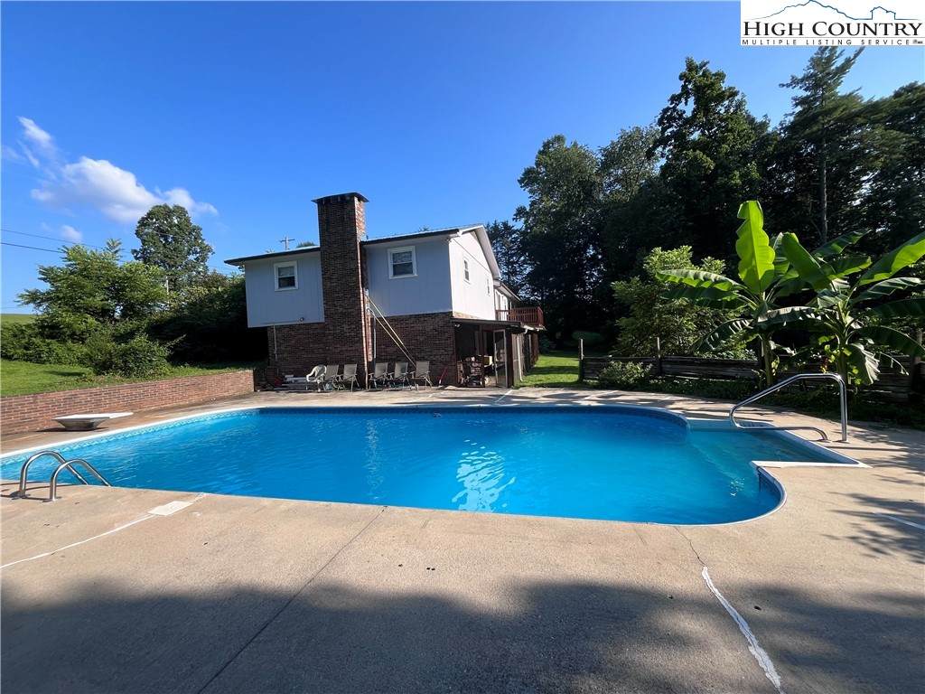 1614 Brown Orchard - Photo 1