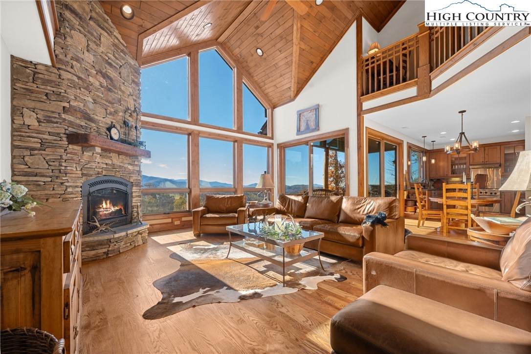 138 Springhouse Drive - Photo 1