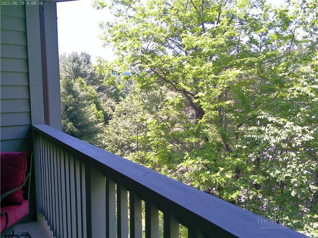https://bt-photos.global.ssl.fastly.net/boone/orig_boomver_2_260545-2.jpg