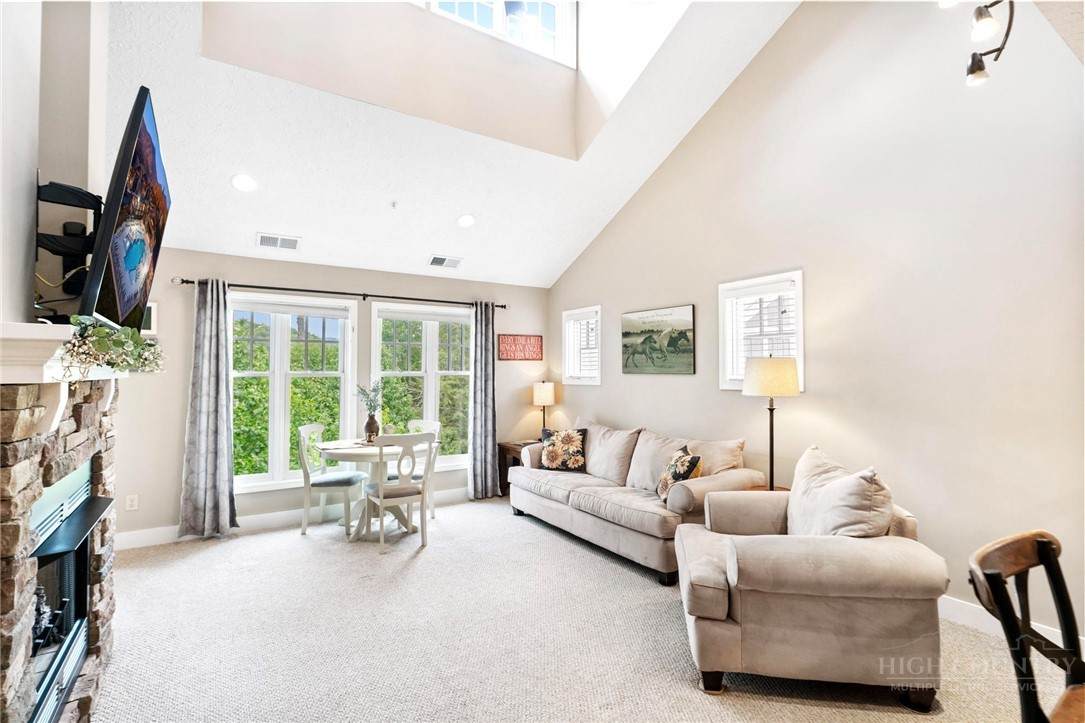 446 Peaceful Haven Drive - Photo 1