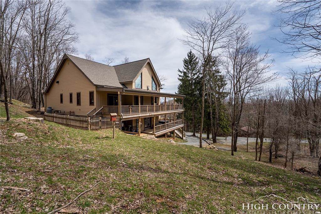 205 Devils Lake Drive - Photo 1