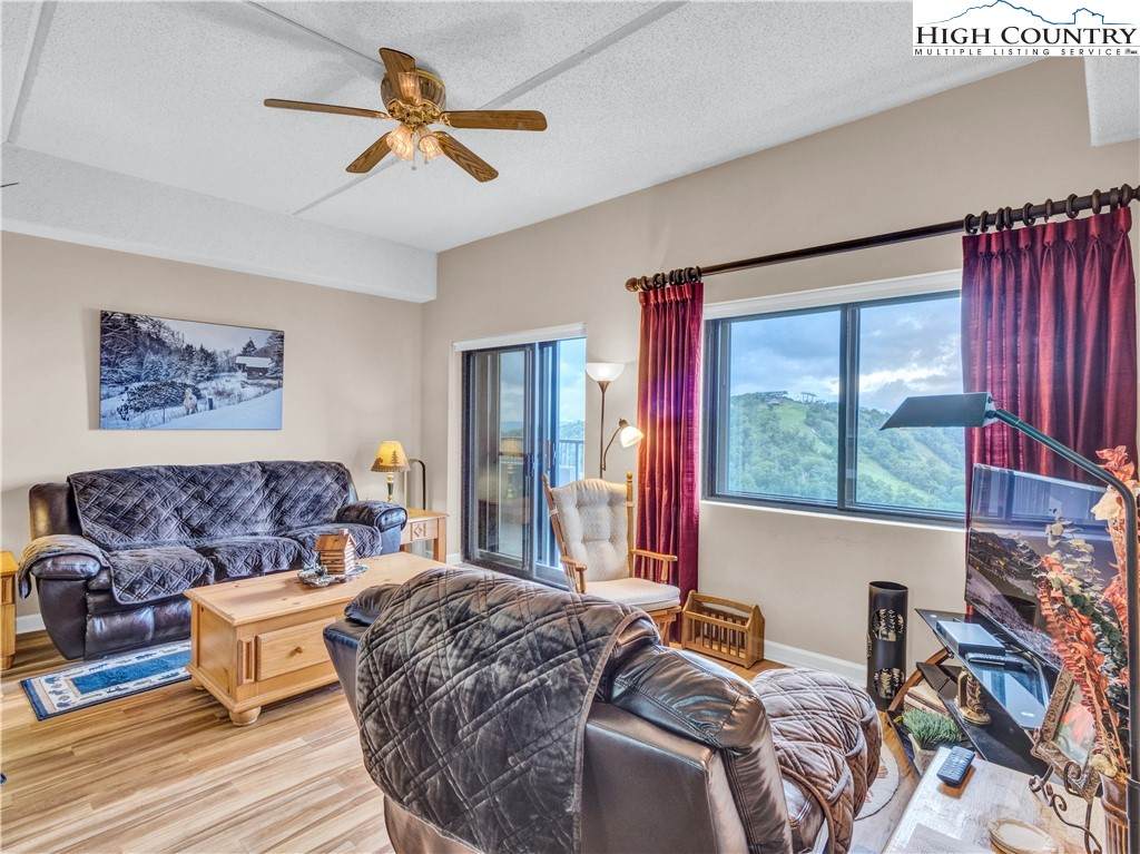 303 Sugar Top Drive - Photo 1