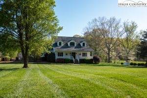 906 Long Hill Road - Photo 1