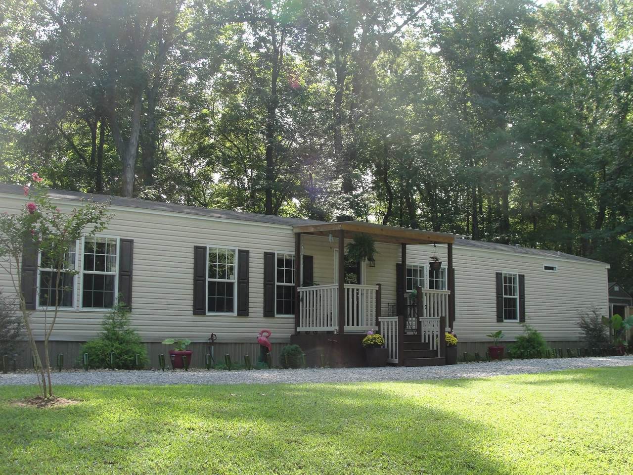 288 Beechwood Dr - Photo 1