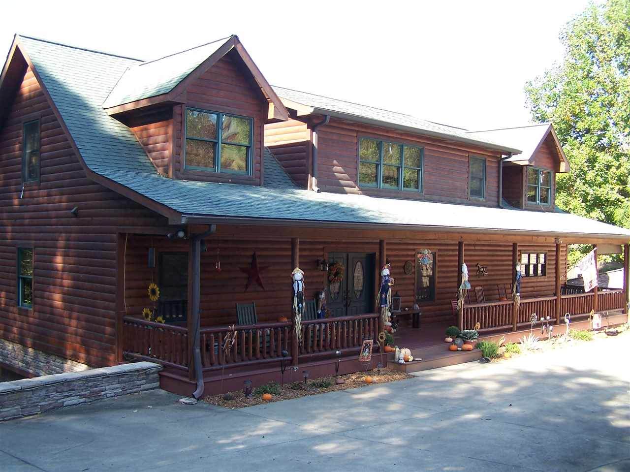 436 Eagle Point Drive - Photo 1
