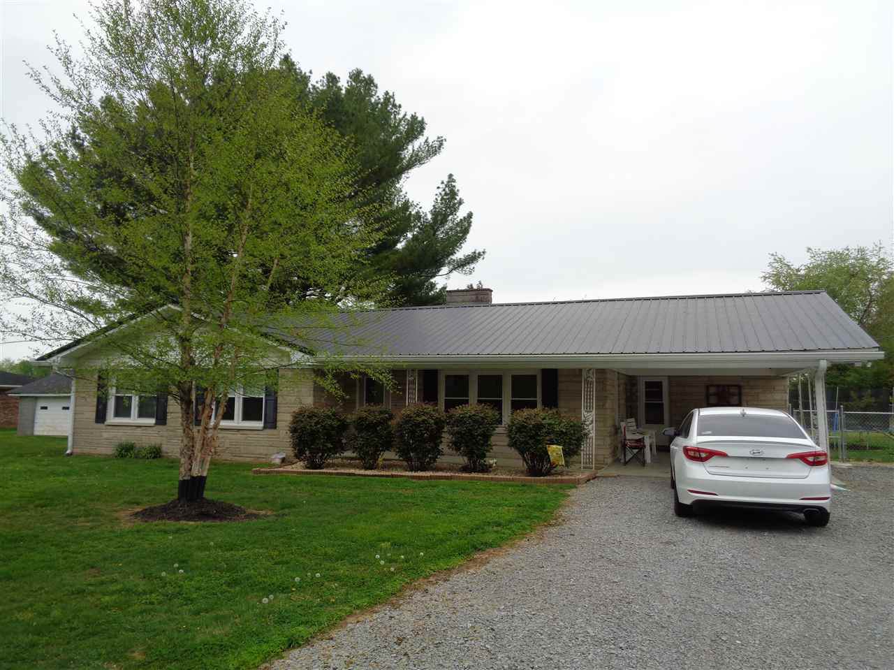 13510 Fountain Run Rd - Photo 1