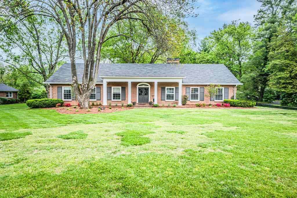 1318 Richland Way - Photo 1