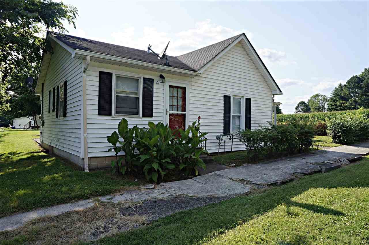211 Railroad St - Photo 1
