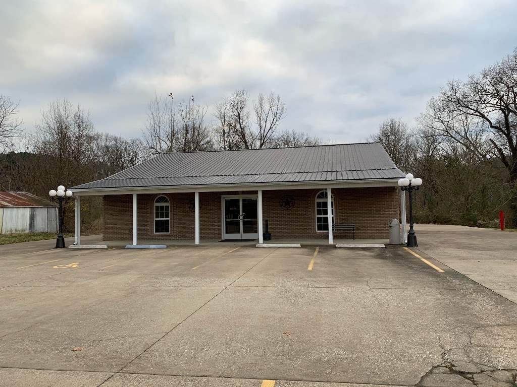 675 Main St - Photo 1