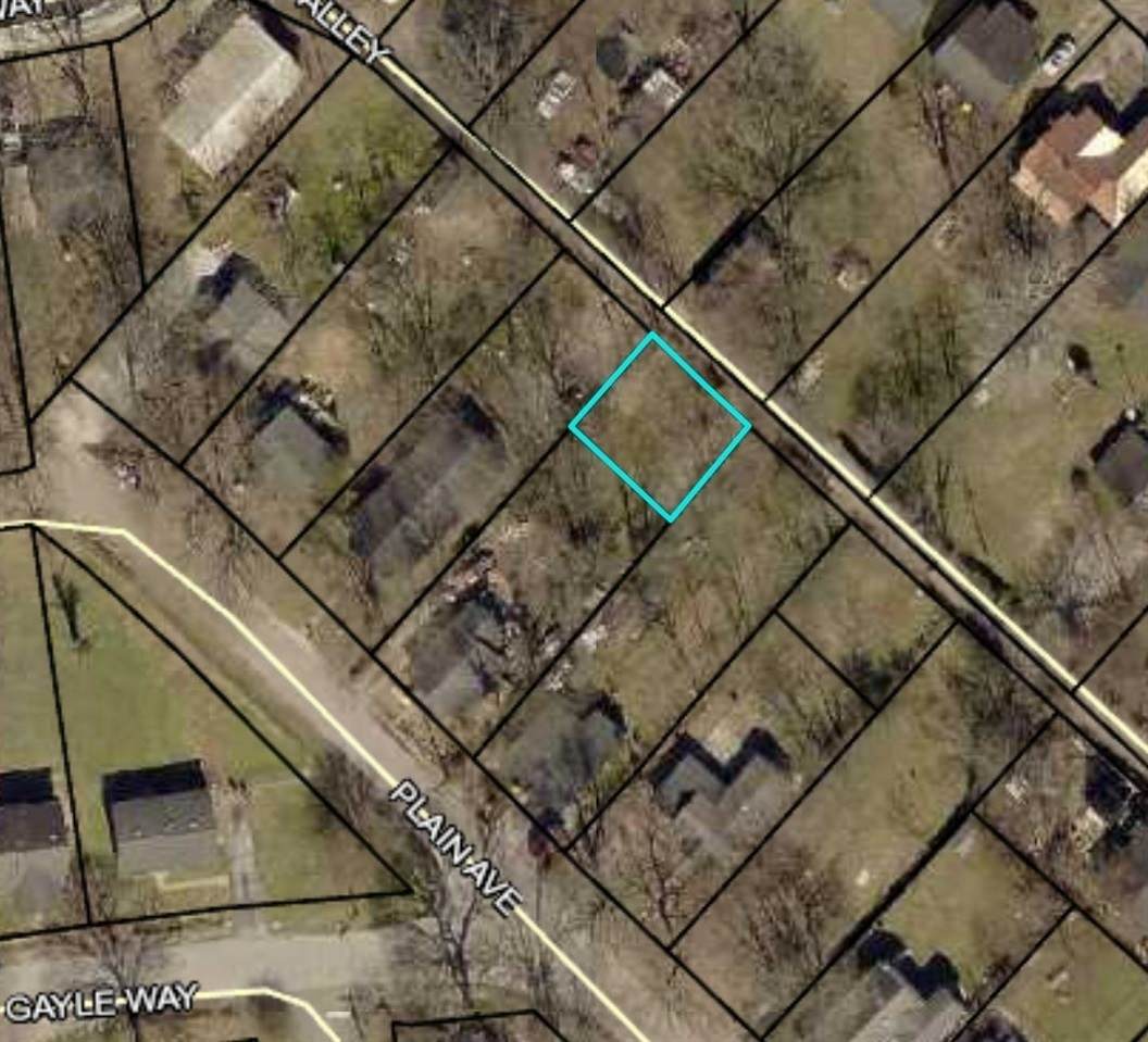 210 Plain Avenue - Photo 1