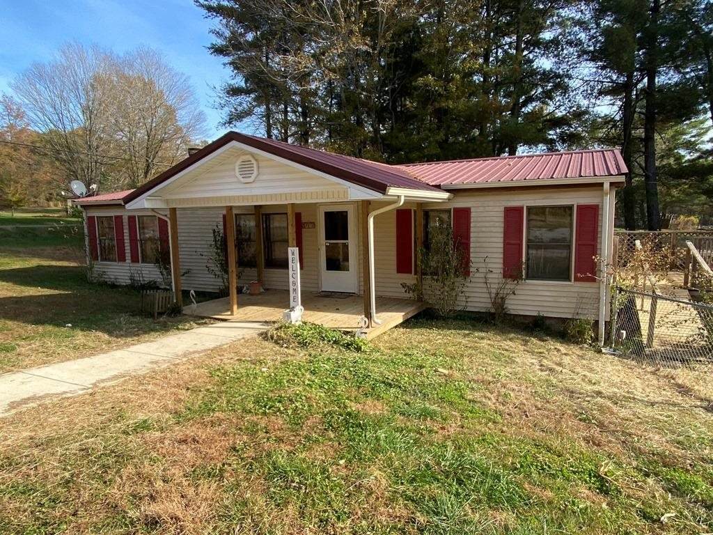 194 Wright Lane - Photo 1