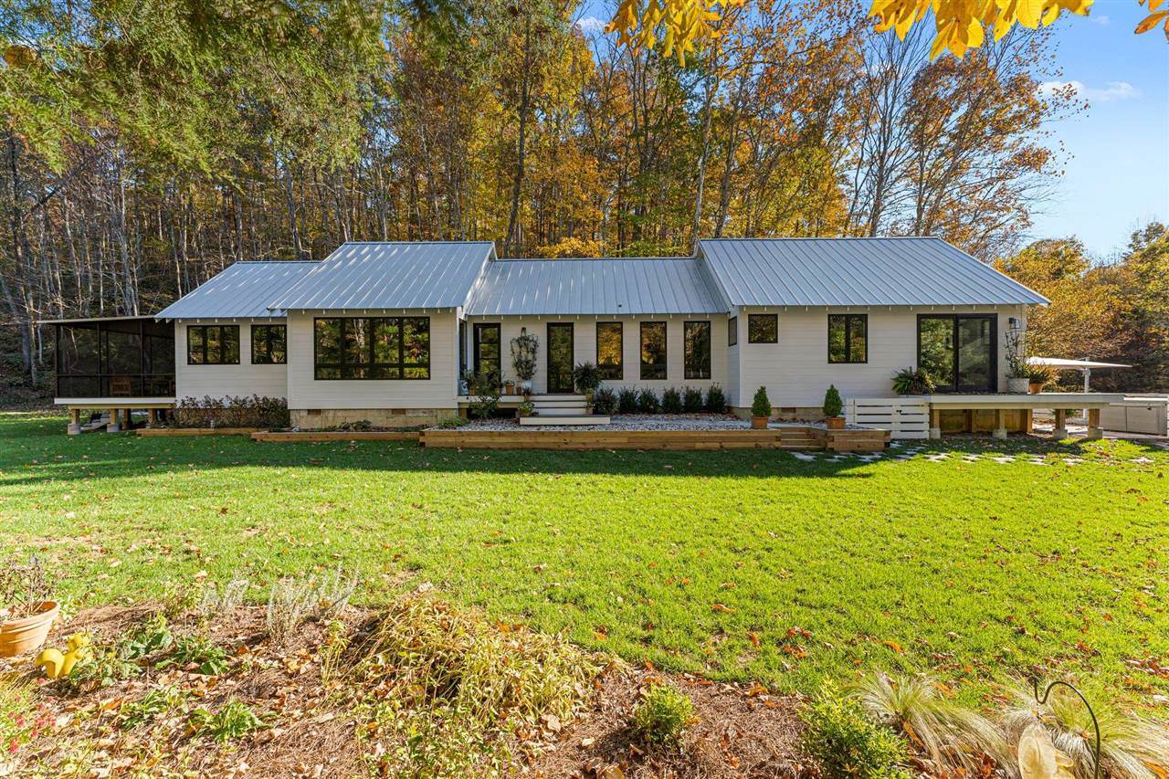 3800 Chestnut Grove Road - Photo 1