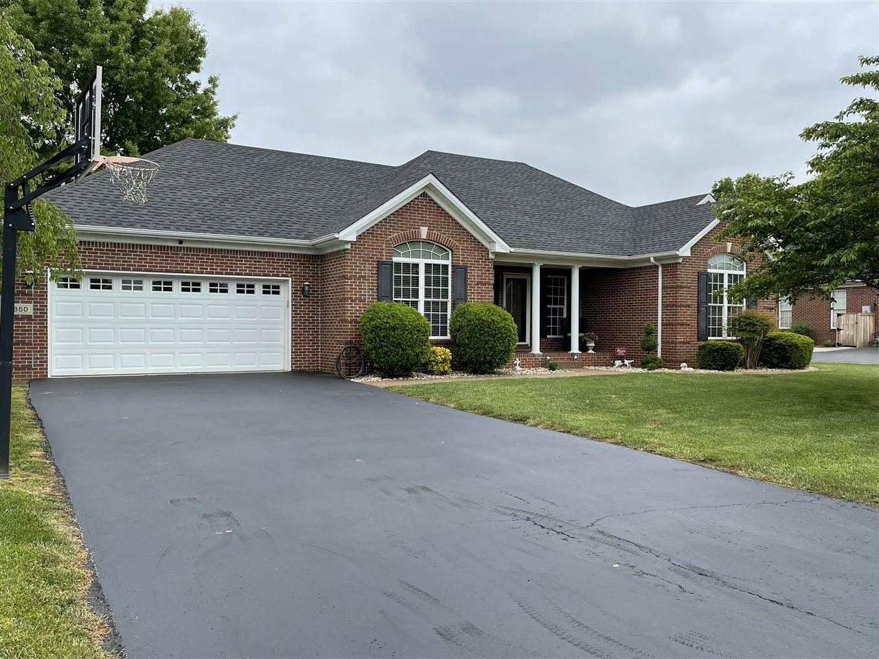 850 Memorial Circle - Photo 1