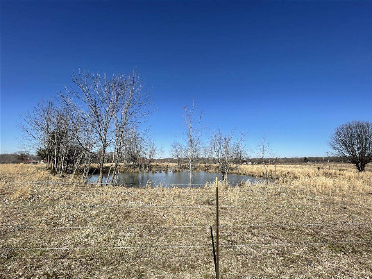 1063 Noah Bledsoe Road - Photo 1