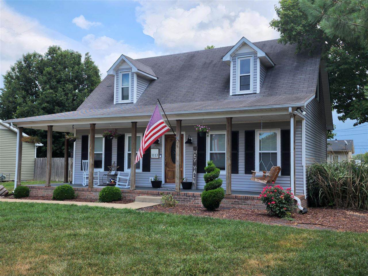 1117 Redbud Drive - Photo 1
