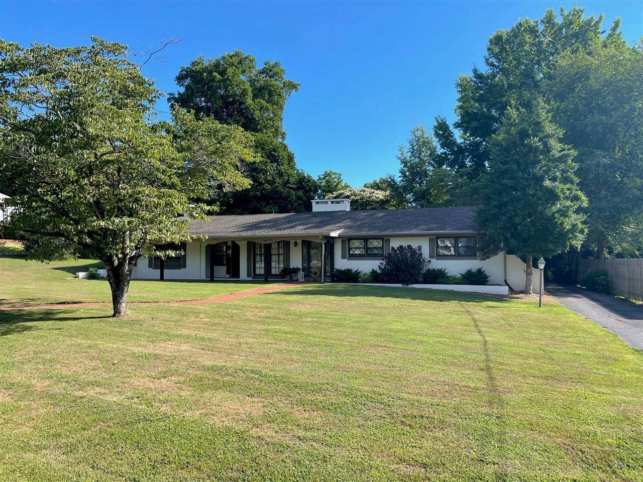 107 Central Avenue - Photo 1