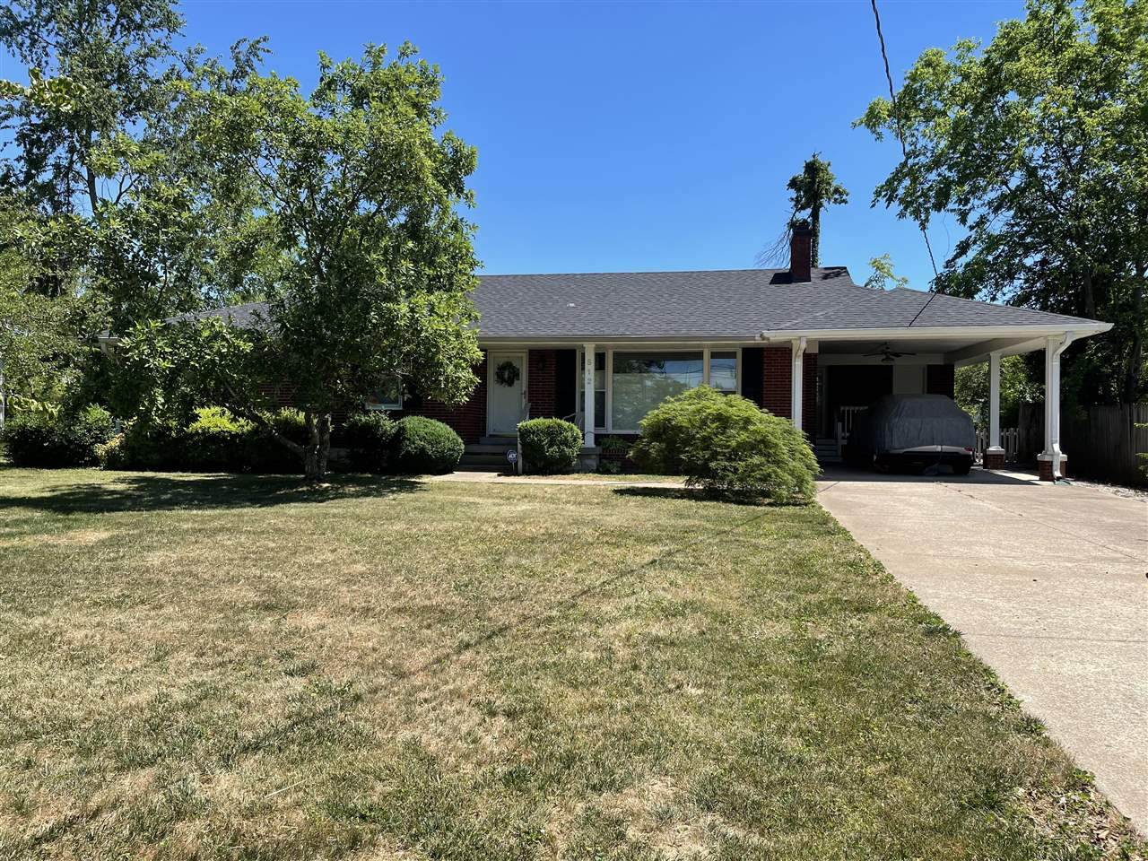 512 Nutwood Street - Photo 1